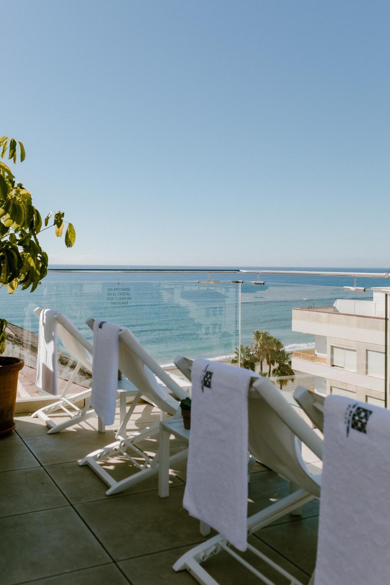 Hotel Estepona Plaza Exterior foto