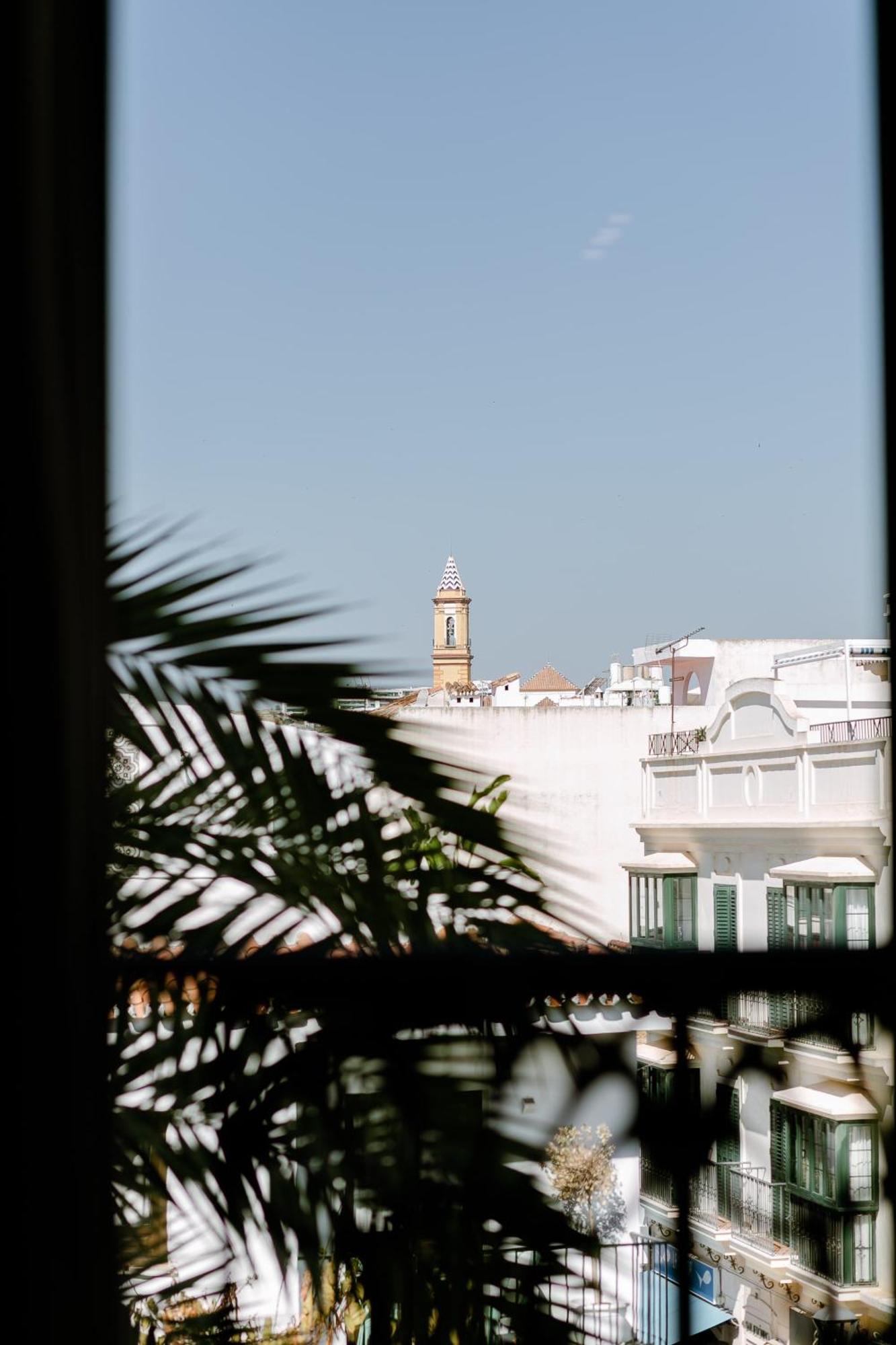 Hotel Estepona Plaza Exterior foto