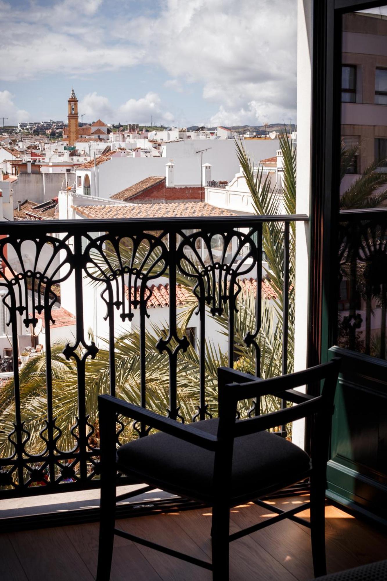 Hotel Estepona Plaza Exterior foto